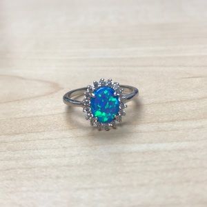 Sterling silver synthetic blue opal ring sz8
